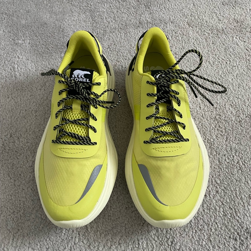 Sorel Bolt & Black Explorer Blitz Leisure Sneaker - Women